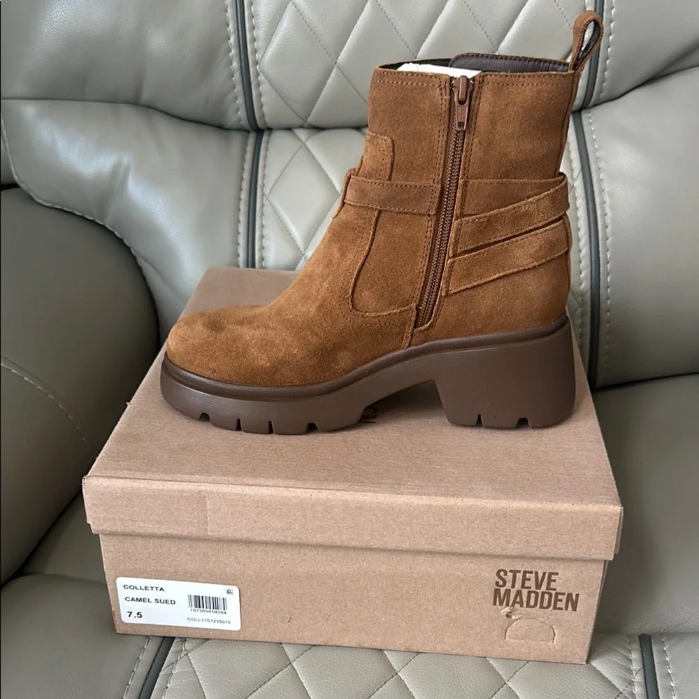 Steve Madden Brown Suede Boots - Picture 2 of 5